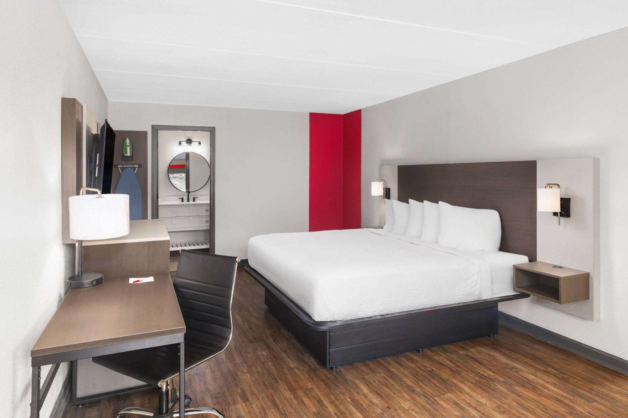 فندق Ramada By Wyndham بينبردج المظهر الخارجي الصورة
